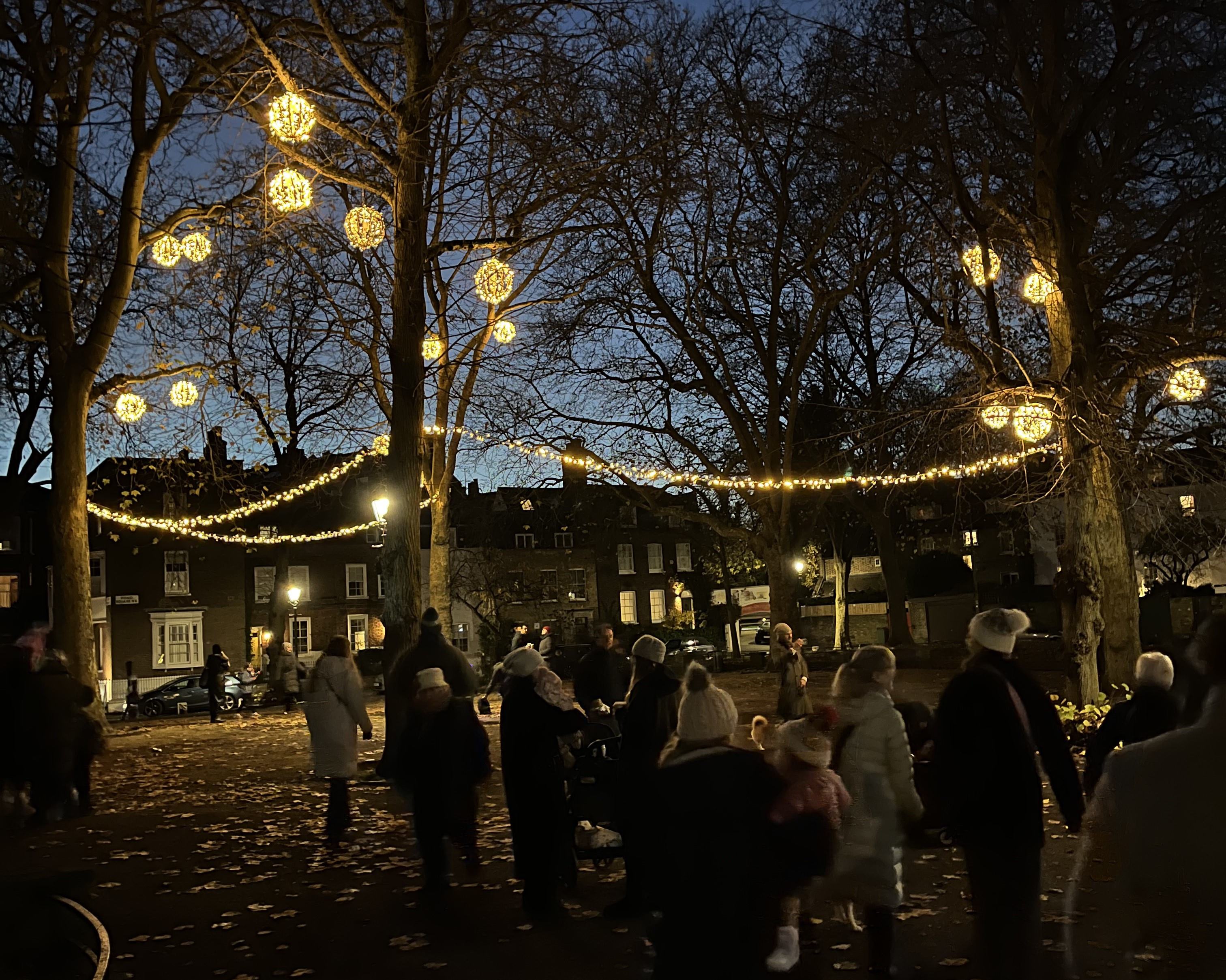  Riverstone spreads festive cheer with Highgate Christmas Lights Switch-On